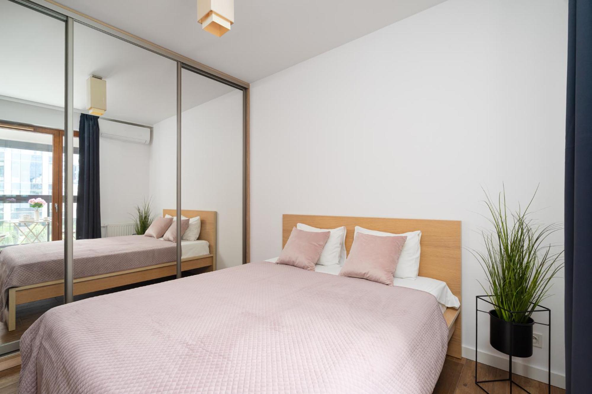 Golden Apartments Warsaw - Big Apartment In Luxury Building Near Metro Station-Grzybowska 85-5 Ngoại thất bức ảnh